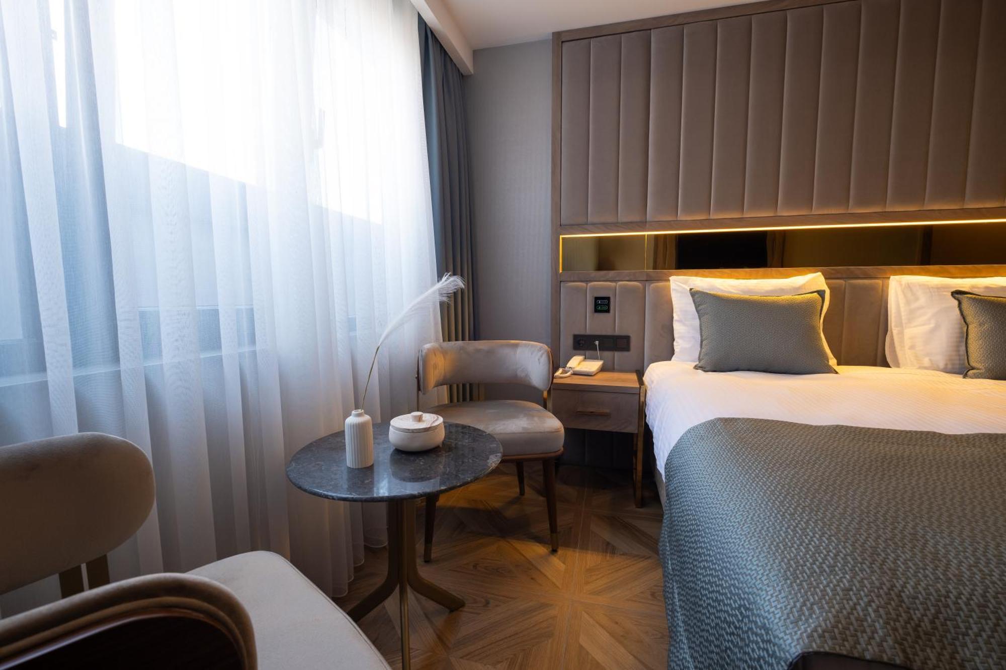 Buke Bomonti Otel 4*